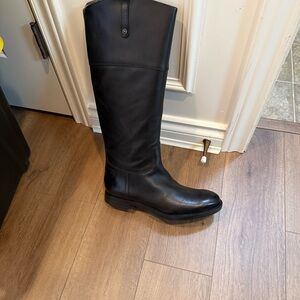 Enzo Angiolini black riding boot size 12M